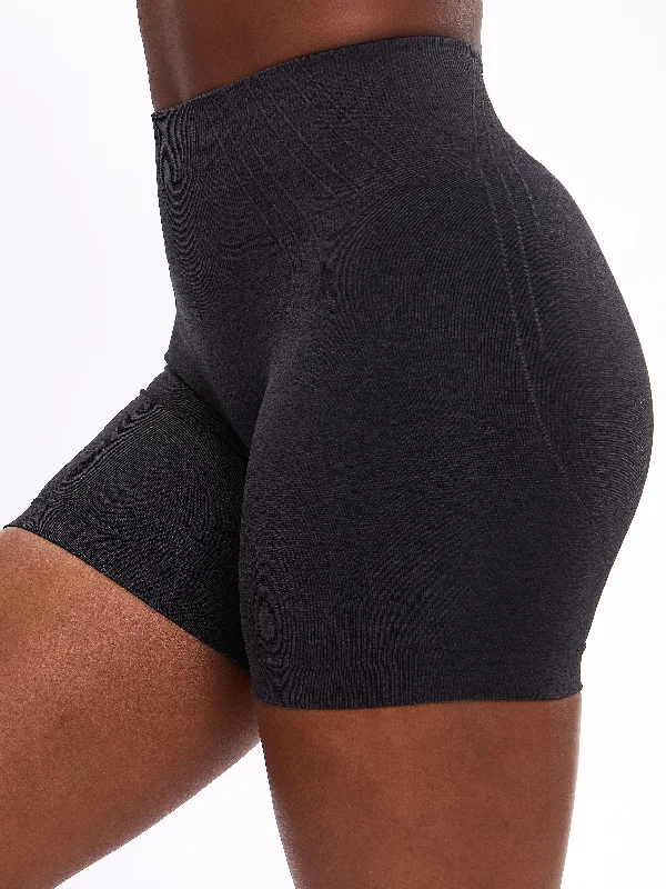 Form Seamless Short 5"" - Charcoal